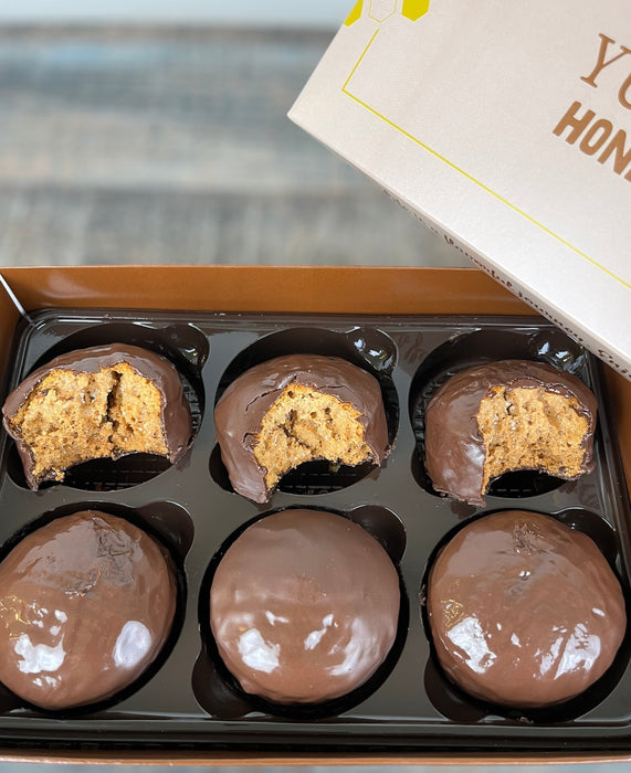 Limited Edition – Plain (No Filling) Box of 12 Honey Cakes